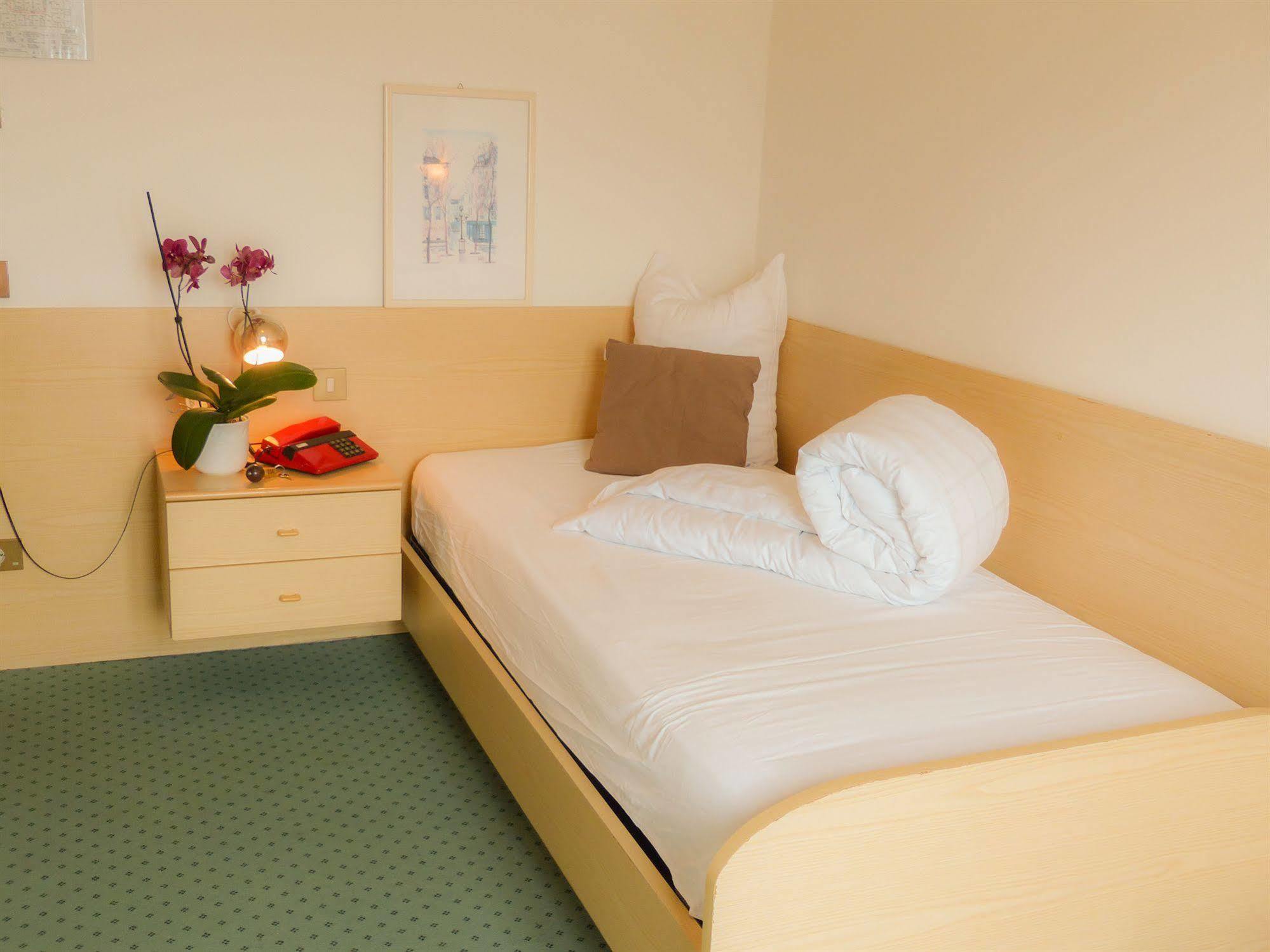 Prinz Rudolf Smart Hotel Μεράνο Εξωτερικό φωτογραφία